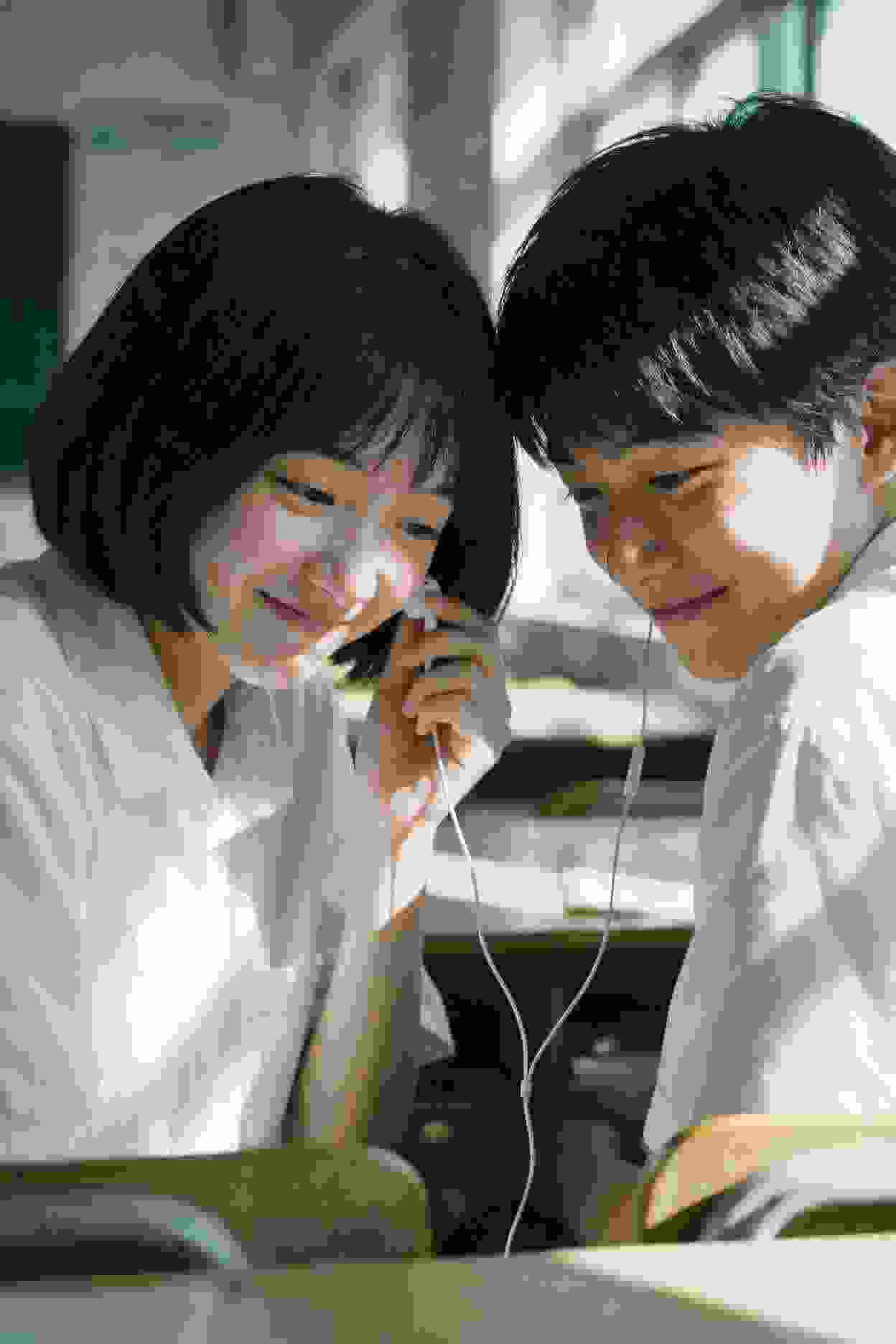 邻居的秘密